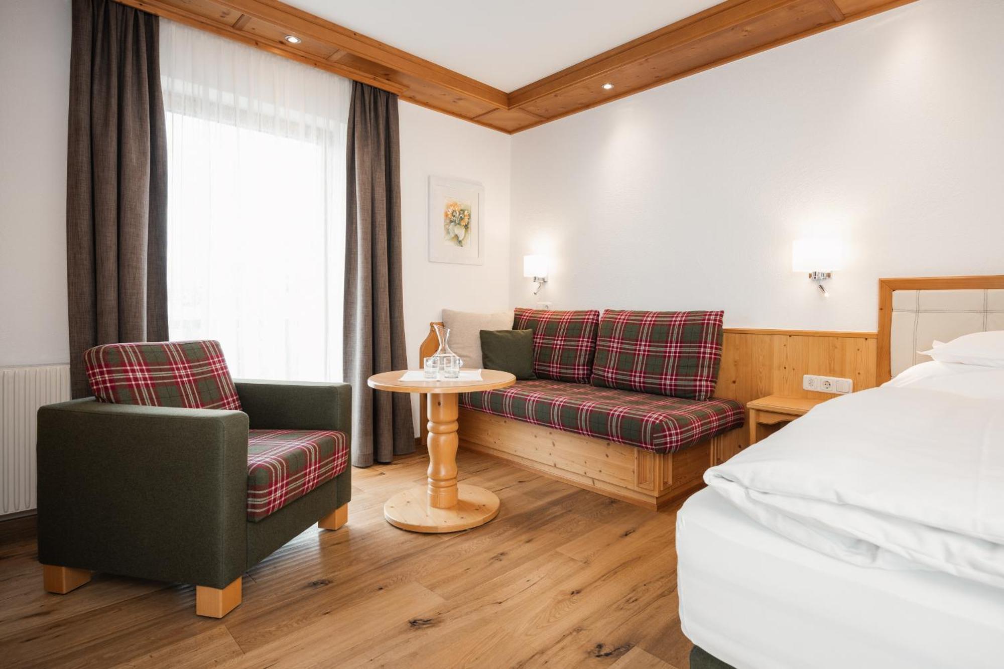 Jochum Hotel Garni Fiss Habitación foto